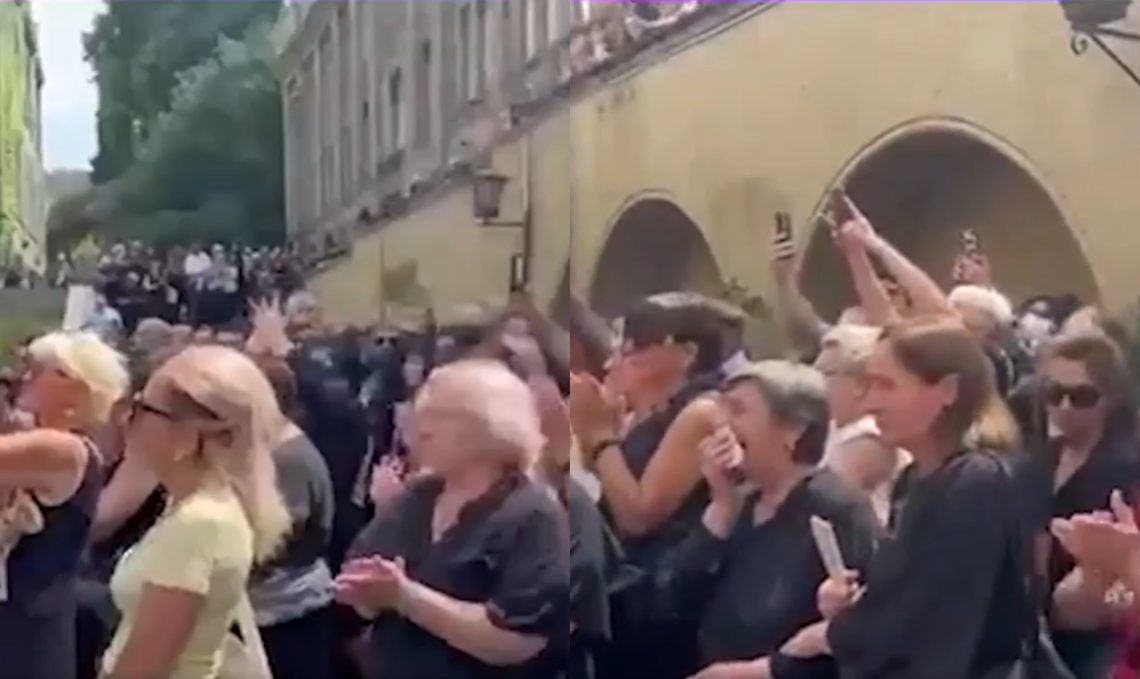 🎥VIDEO: მამუკა ონაშვილი უკანასკნელ გზაზე ტაშით გააცილეს