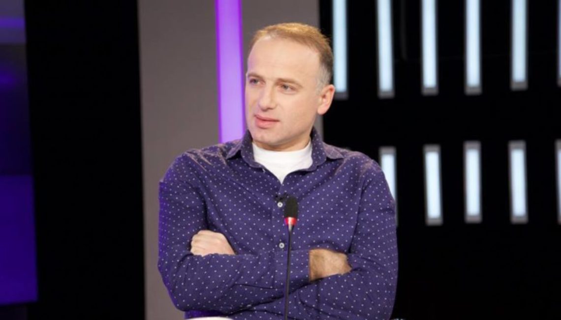 „საინტერესოა, ამ ხალხს როგორ წარმოუდგენია აფხაზეთის დაბრუნება? რუსეთს აფხაზეთის თავი აღარ ექნება და შევგრიხინდებით სოხუმში?“ – მერაბ მეტრეველი