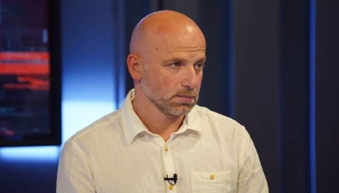 “აზერბაიჯანი იბრძვის ტერიტორიის დასაბრუნებლად, რაც წაართვეს რუსეთის დახმარებით, როგორც ჩვენ წაგვართვეს აფხაზეთი და ოსეთი” – მერაბ მეტრეველი