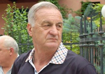 “კაცი რადიატორზე მიაბეს, სცემდნენ და თან ფულს სთხოვდნენ… ჩემი ძმაკაცი ებრაელს გადაეფარა” – გივი სიხარულიძე