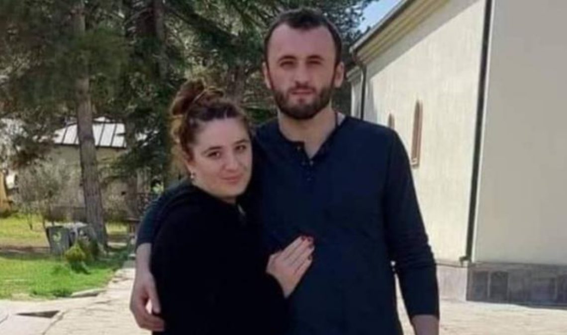 “მა­ნამ­დეც სულ ძა­ლა­დობ­და ცოლ­ზე… ერთხელ მაკ­რა­ტე­ლიც ჩა­არ­ტყა, მერე შერიგდნენ”- ძმაკაცისა და ცოლის მკვლელობის ახალი დეტალები