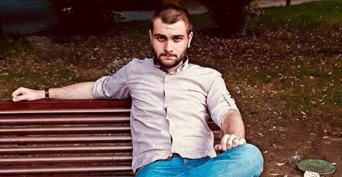 „მჯერა რომ დაბრუნდები! გთხოვ გამოჩნდი…“ – ფოთში ახალგაზრდა ბიჭს ეძებენ