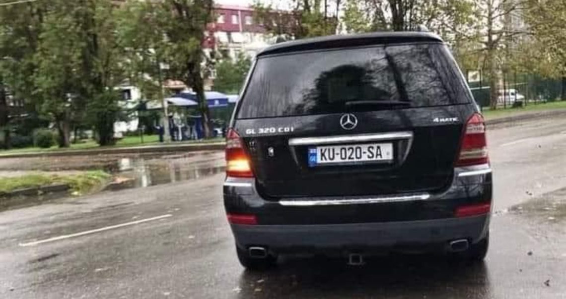 ფრთხილად!!! გუშინ დაფიქსირდა ფაქტი , ბავშვს სთავაზობდნენ ტკბილეულს და სახლამდე მიყვანას – შესაძლო პედოფილიის ფაქტი ამჯერად ზუგდიდში