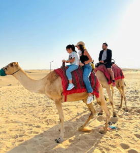 ნიკოლოზ წულუკიძე ოჯახთან ერთად აბუ-დაბიში ისვენებს - რა ფოტოებს გვიზიარებს ტელეწამყვანი