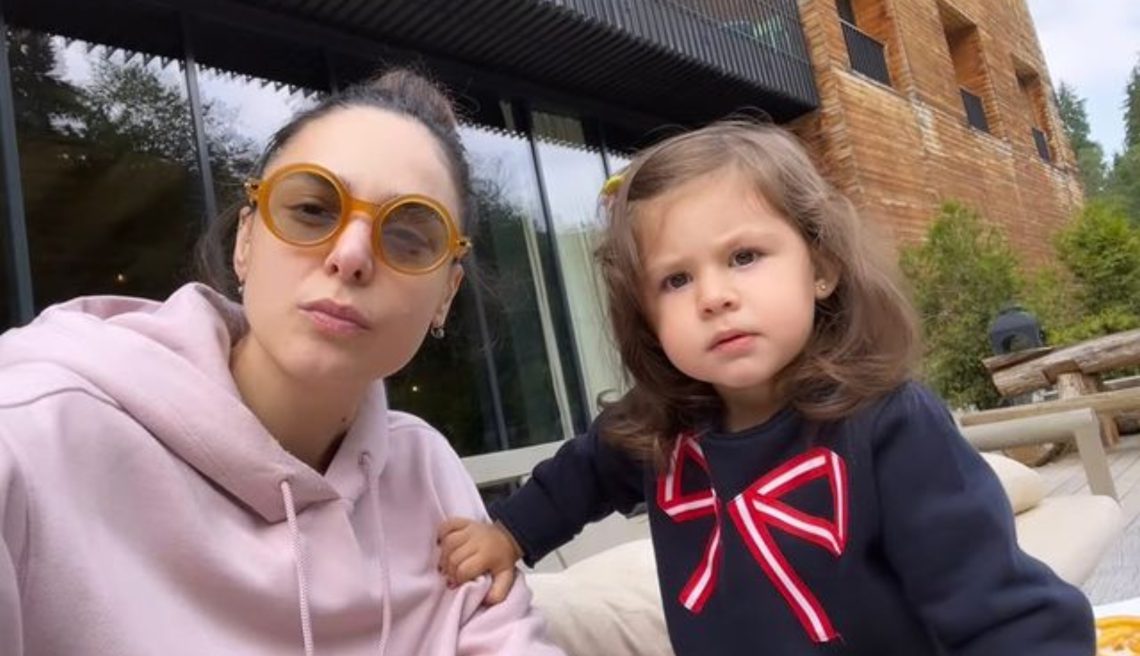 ვიდეო: მოლოდინი მქონდა, რომ ჩემს შვილს სიმღერა უფრო ადრე უნდა დაეწყო, ვიდრე ლაპარაკი – სოფო ნიჟარაძე ელის-მარიაზე