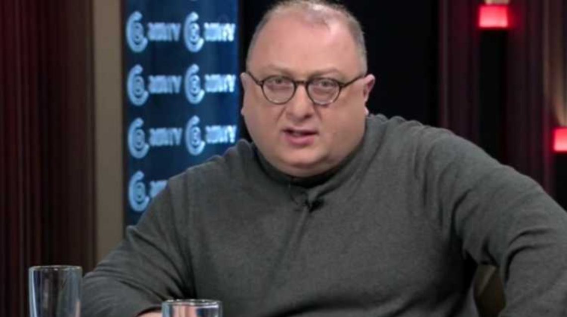 “კეზერა შეიწოვს გახარიას, შეიწოვს “მთავარს” , შეისრუტავს “ნაცმოძის” ყველაზე ქაჯ შემადგენლობას” – შალვა რამიშვილი