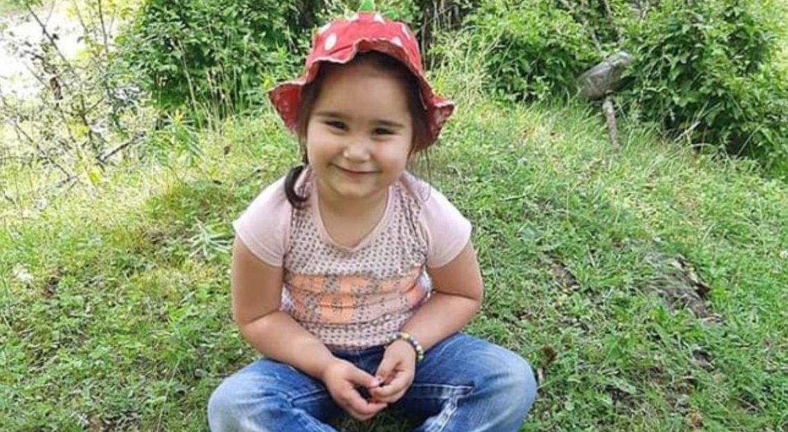 “მასთან სიკვდილს რა უნდოდა, გამეყინა გული” – რას წერენ ტრაგიკულად გარდაცვლილ ბავშვზე სოციალურ ქსელში?