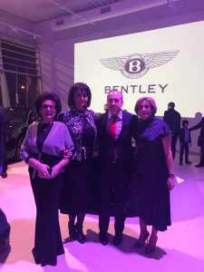 ქალი, რომელმაც ყოფილ სტუდენტზე იქორწინა და დღეს ოფიციალურად მილიონერი დეპუტატია - ნატო ჩხეიძის უცნობი ცხოვრება