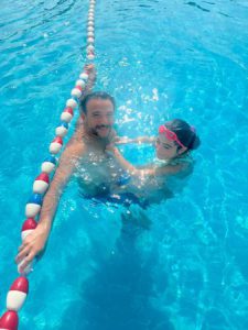 ნიკოლოზ წულიკიძის ახალი ფოტოები - ტელეწამყვანი ლელა წურწუმიასთან და ნანუკა ჟორჟოლიანთან ერთად მოგზაურობს