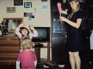 მაგდა პაპიძის დამ დის ოჯახის ცხოვრების ამსახველი ფოტოები გამოაქვეყნა