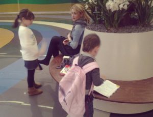 მაგდა პაპიძის დამ დის ოჯახის ცხოვრების ამსახველი ფოტოები გამოაქვეყნა