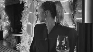 ანუკი არეშიძის საახალწლო ფოტოსესია - დაათვალიერეთ დიზაინერის უახლესი ფოტოები