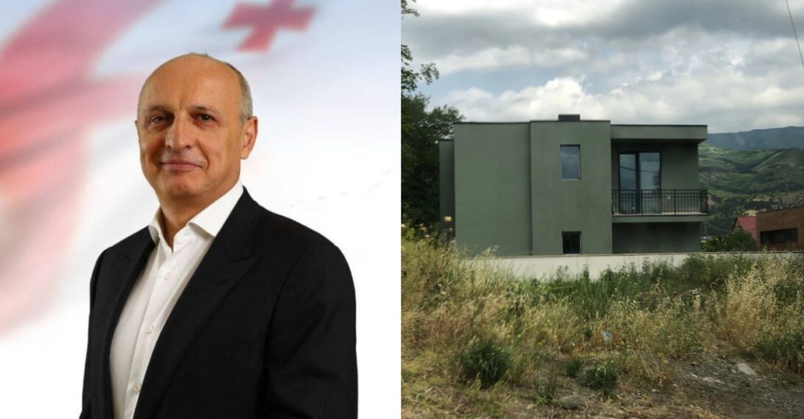 ვანო მერაბიშვილი კეზერაშვილის მიერ გადაცემული სოლიდური თანხის ნაწილით  დიღომში ფეშენებელურ სახლს იშენებს