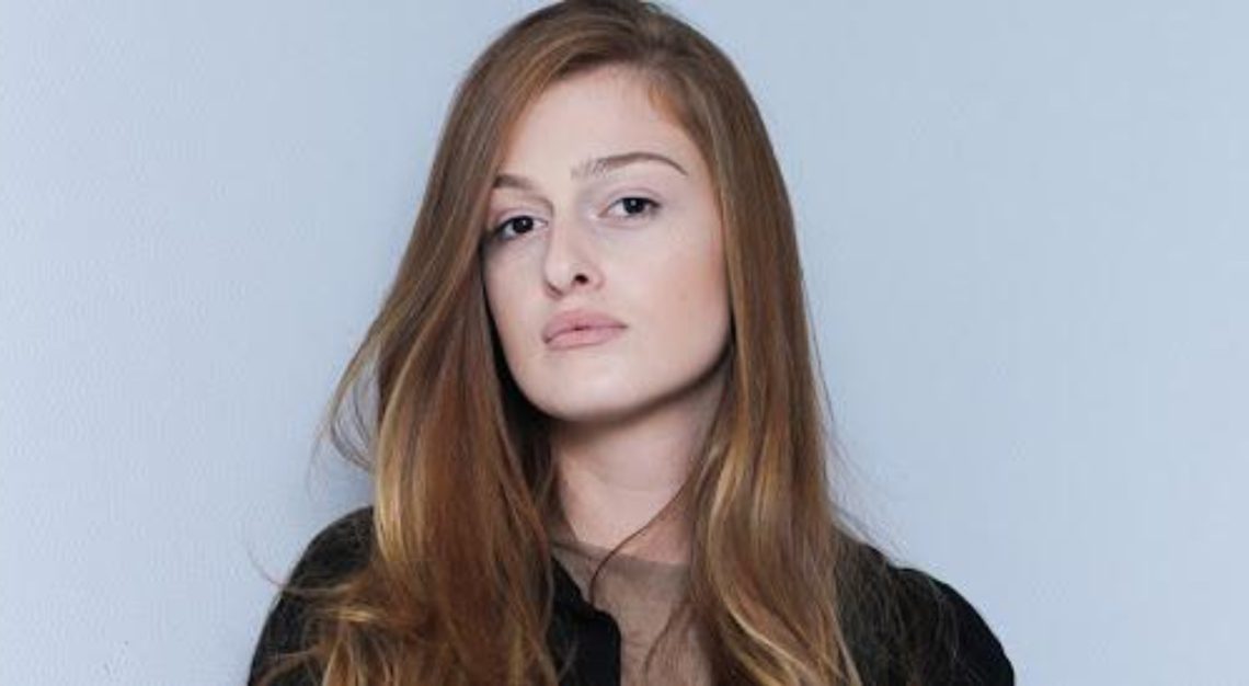 “არაფერი ისე არ მიყვარს როგორც ბამბის ნაყინი მჟავე კიტრებით” – მანიკა ასათიანი