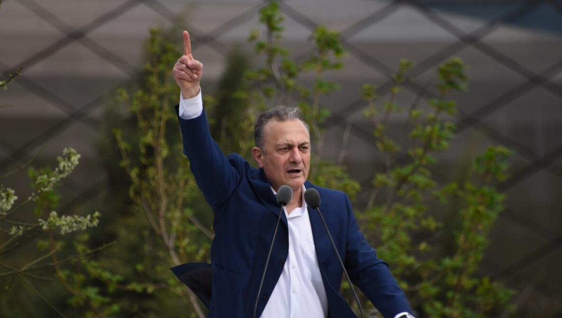 “მთავრობის დედის ხსენებისაი – ასე აღწერს მემატიანე დღევანდელ თბილისურ საღამოს” – რას წერს შალვა ნათელაშვილი