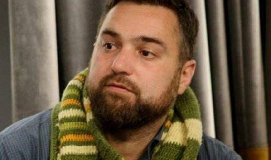 “მამაჩემი რომ გარდაიცვალა, ორმოციც არ იყო გასული, ნაძვის ხეც დავდგი და ოთახიც მოვკაზმე” – გამზარდია