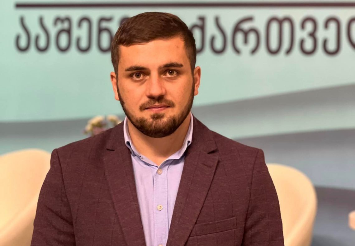 “2000 ლარის გადახდა მომიწია იმაში, რომ სახელმწიფოს 1 წელი არ ვემუშავებინე ყარაულად” – ედო ჯავახიძე