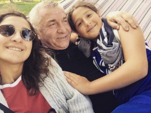 ვინ არის გოგო, რომელიც ქართულმა სასამართლომ ბიძინა ივანიშვილის ძმის კანონიერ შვილად ცნო - უცნობი ფაქტები ალექსანდრე ივანიშვილის ოჯახზე