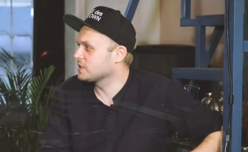 პუტინის კრიტიკოსი რუსი ჟურნალისტი საქართველოში არ შეუშვეს