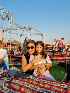 ლელა წურწუმია დუბაიში ნიკოლოზ წულუკიძესთან ერთად გადაღებულ ფოტოებს აქვეყნებს