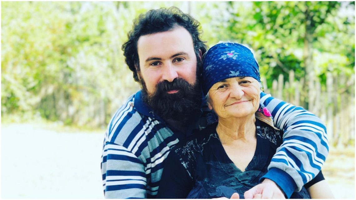 „გული შეგეკუმშება და ცრემლები დაგახრჩობს, ცრემლები ზოგჯერ მონატრების, ხშირად კი ბედნიერების”- რას წერს გივიკო დიდია ამ წუთებში