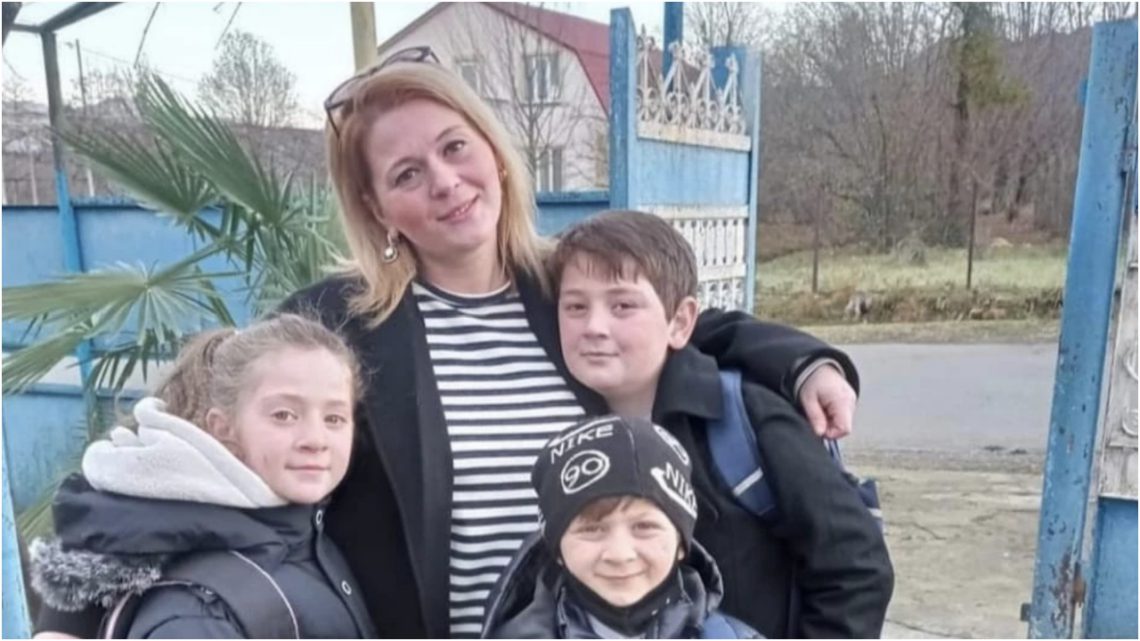 ფოტო: ლუკას დედამ გადაწყვიტა პრობლემები შვილებთან დაშორების, ემიგრაციაში წასვლის გარეშე გადაჭრას