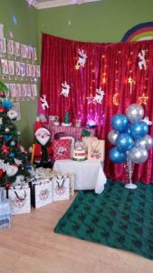 📷 ხვიჩა კვარაცხელიამ თანასოფლელ ბავშვებს საახალწლო სიურპრიზი მოუწყო