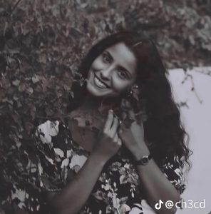 ია ფარულავა თინეიჯერობაში - ასეთი სილამაზე წარმავალი ვერასდროს იქნება