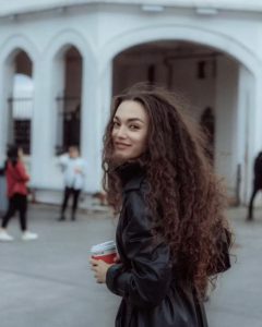 როგორ აღნიშნეს ახალი წელი თურქული სერიალის ვარსკვლავებმა – ნანუკა სტამბოლიშვილის ახალი ფოტოები
