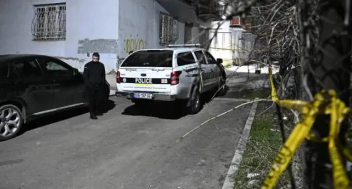 “დაღუპულები პატარა ბიჭები არიან. ისინი მეზობლები იყვნენ” – საგარეჯოში დატრიალებული ტრაგედიის დეტალები: მოკლულია 5 პირი, მათ შორის პოლიციელი