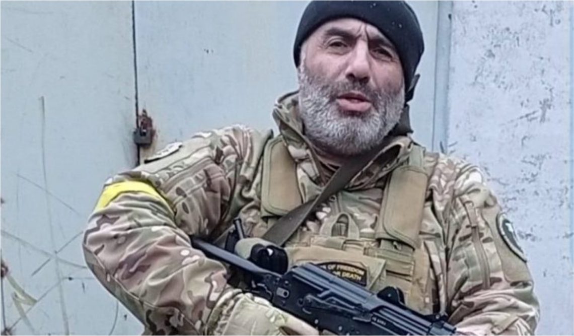 “ეხლა არ გამოხტეთ პროფესორები, არ დამიწეროთ რომ ბახმუტი ალყაში მოყვება” – ვანო ნადირაძე ფრონტის ხაზიდან უახლეს ცნობებს აქვეყნებს