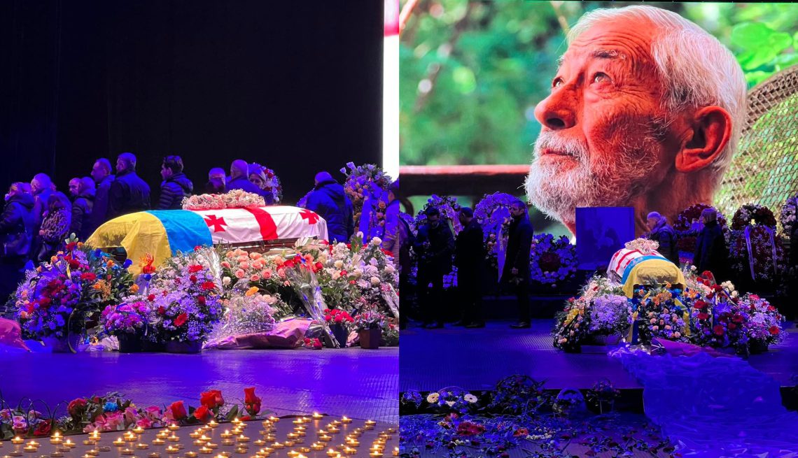 ემოციური კადრები ბუბა კიკაბიძის პანაშვიდიდან რომელმაც საზოგადოება აატირა