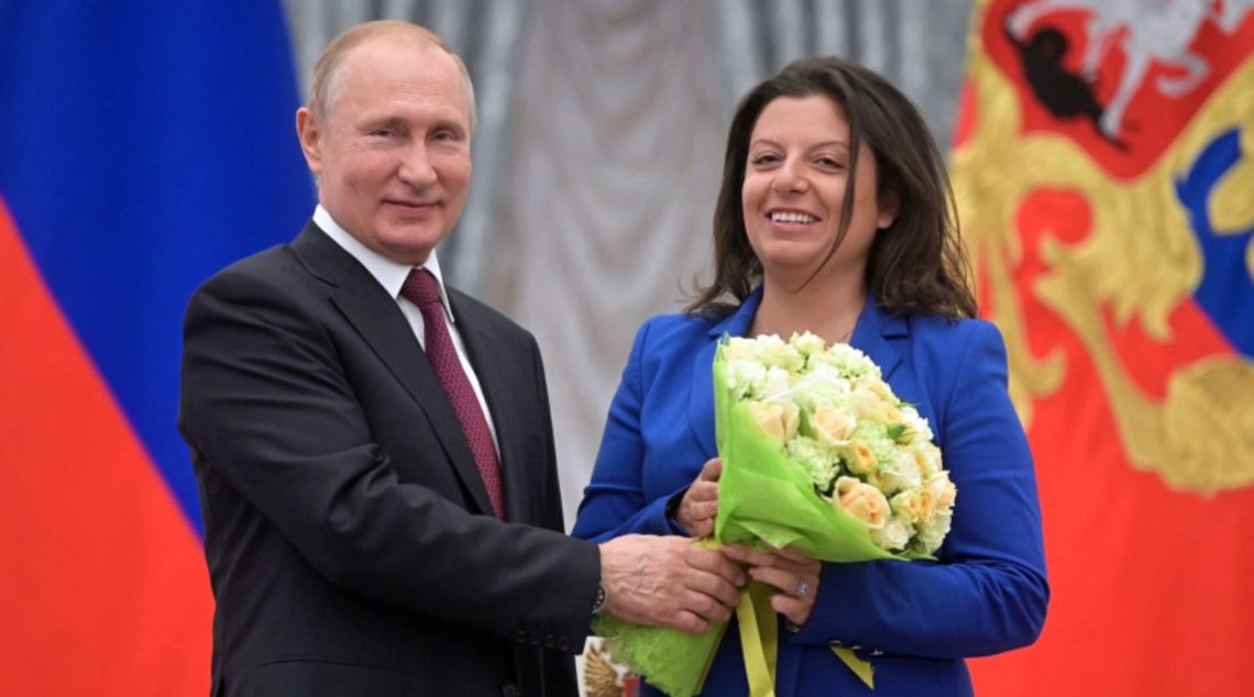 მარგარიტა სიმონიანის ანაზღაურება პუტინზე ოთხჯერ მეტია – რატომ უხდიან კრემლის პროპაგანდისტს დიდ თანხას