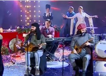 ვიდეო:მონატრებულ “ბანის” მუსიკაზე აცეკვებული დარბაზი – რა მოხდა საახალწლო კონცერტზე
