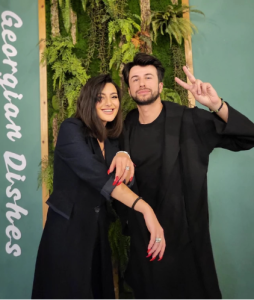 PHOTO: ,,ძალიან ლამაზი წყვილი ხართ" - ნახეთ, ვისთან ერთად გადაღებულ ფოტოს აქვეყნებს გურამ შეროზია