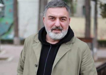 “საგარეჯოში თბილისიდან წასულ ადამიანს რომ უარი უთხრეს სისხლის მიღებაზე,  დავიკეტეთ უკვეო…ახალგაზრდა კაცია გადასარჩენი”- რას წერს გოდერძი შარაშია