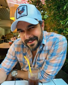 „2007 წელს თურქეთის საუკეთესო მამაკაცი მოდელის ტიტული მიიღო“ - ვინ არის და როგორ ცხოვრობს ცნობილი თურქი მსახიობი, რომელიც პარტნიორობას ნანუკა სტამბოლიშვილს უწევს