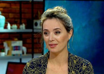 „არ მესმის იმ მშობლის, ვინც ამბობს, ჩემს შვილს ყველაფრის უფლება აქვსო… ბავშვს უნდა ეტყობოდეს, რომ ოჯახში იზრდება“ – ია სუხიტაშვილი