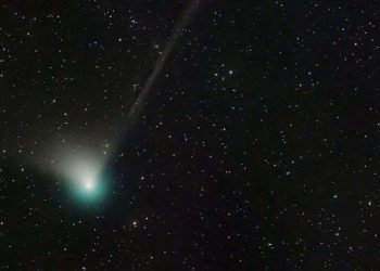 ბოლო 50 ათასი წლის განმავლობაში პირვლად დედამიწის ცაზე მწანე კომეტა გამოჩნდება