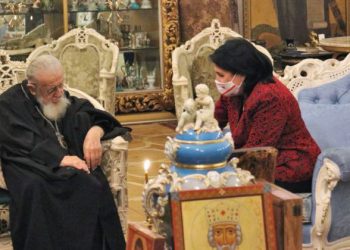 როგორ მიულოცა პატრიარქს იუბილე სალომე ზურაბიშვილმა?!