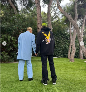 „თავიდან საბერძნეთში თვითონაც დამხმარედ მუშაობდა, ახლა კი საკუთარ დამხმარეებს ხშირად ანებივრებს საჩუქრებით“ - რას წერს ბერძნული მედია თამთა გოდუაძის შესახებ