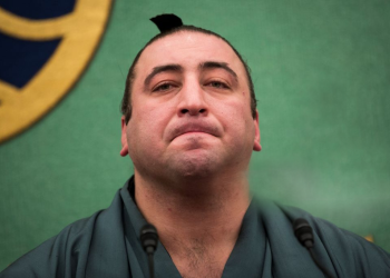 “სუმოისტს მარცხენა მხარი ამოუვარდა” – ტოჩინოშინმა ჰაცუ ბაშო შეწყვიტა