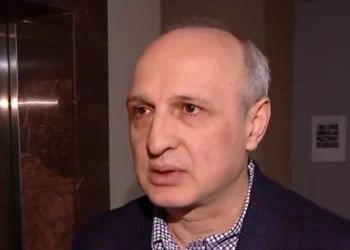 ვინ გაუსწორდა ფიზიკურად ვანო მერაბიშვილს ვაკის ერთ-ერთ აფთიაქში – დაპირისპირების ახალი დეტალები
