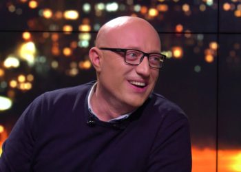 ძაან საქმეში გაქაფულს მირეკავს ტელეფონი… როგორი შეგრძნებაა, უცებ რომ გაიგებ კიდევ ერთი შვილის არსებობას… – რას წერს ნიკა ქავთარაძე