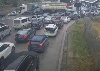ნახეთ რეალურად ვინ ქმნის საცობს თბილისში