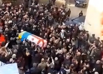 VIDEO: ბუბა კიკაბიძე უკანასკნელ გზაზე ტაშით გააცილეს