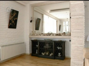 სად ცხოვრობენ კუზანოვები – დაათვალიერეთ ცნობილი წყვილის სამსართულიანი სახლი