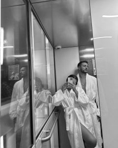 ვალენტინობის ყველაზე შესაფერისი წყვილი - როგორ მიულოცა რუსკა ქარქაშაძემ რჩეულს სიყვარულის დღე