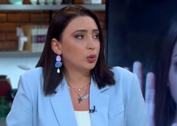 “ამის დაძახილზე, რომ გახვალ, ბიძიკო, ევროპაში კი არა, ყანაში არ ხარ შესაშვები” – რას წერს ნათია ბერიძე გედევან ფოფხაძეზე?