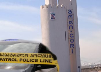 გორის პატრულმა დააკავა ქუთაისისკენ მიმავალი მძღოლი, რომელიც ამტკიცებს, რომ არ არის მძღოლი